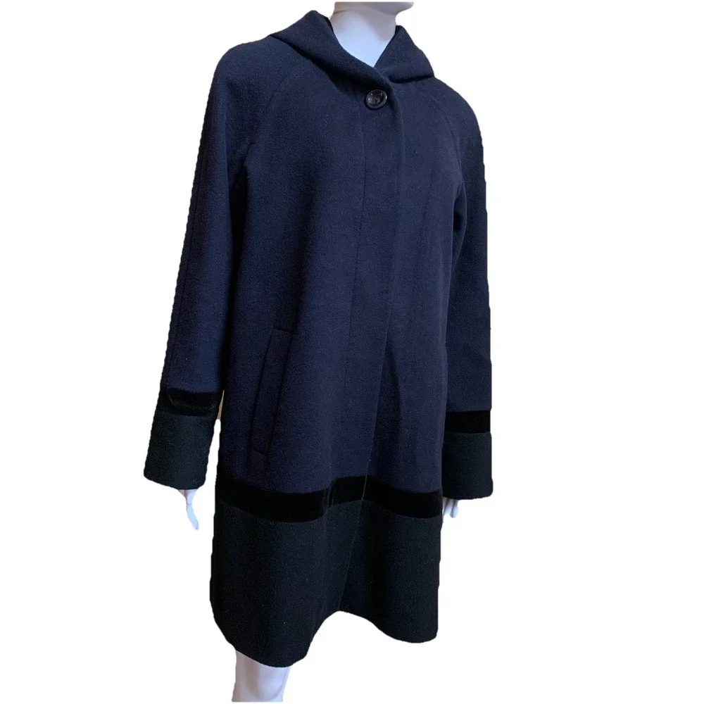 Forecaster of Boston Lamb Wool Winter Coat Hoodie Size 8 Women's Navy Blue Long